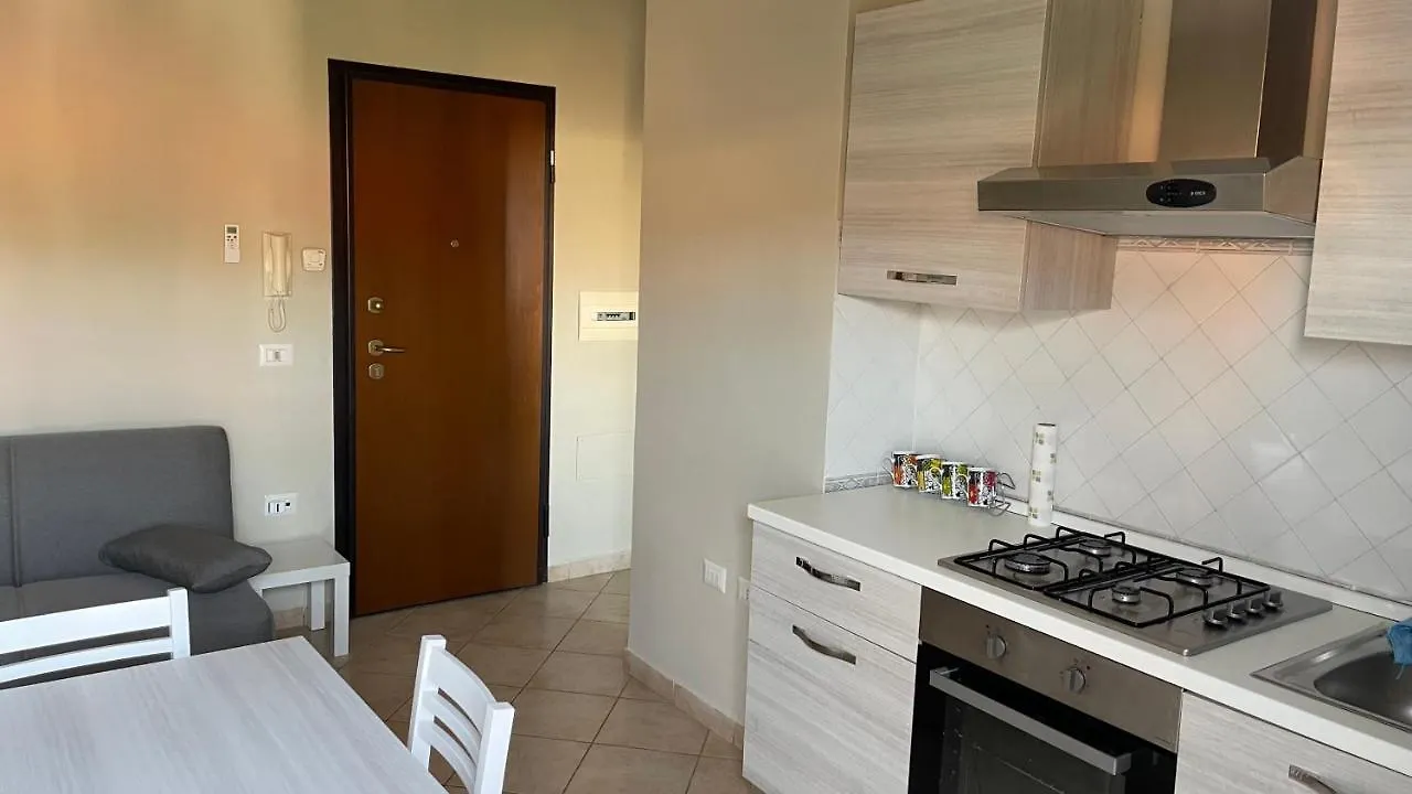 Everest Apartment Fiumicino Italien