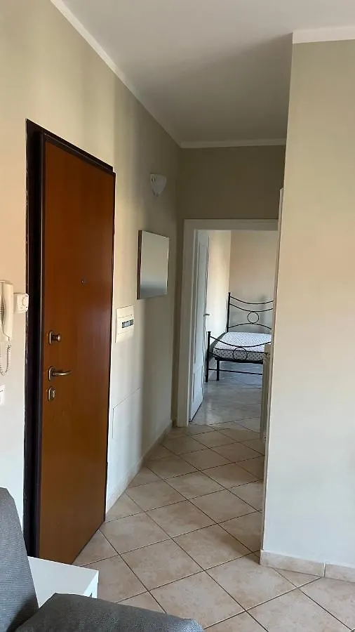 Everest Apartment Fiumicino 0*,
